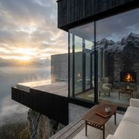 Travel and Hotel